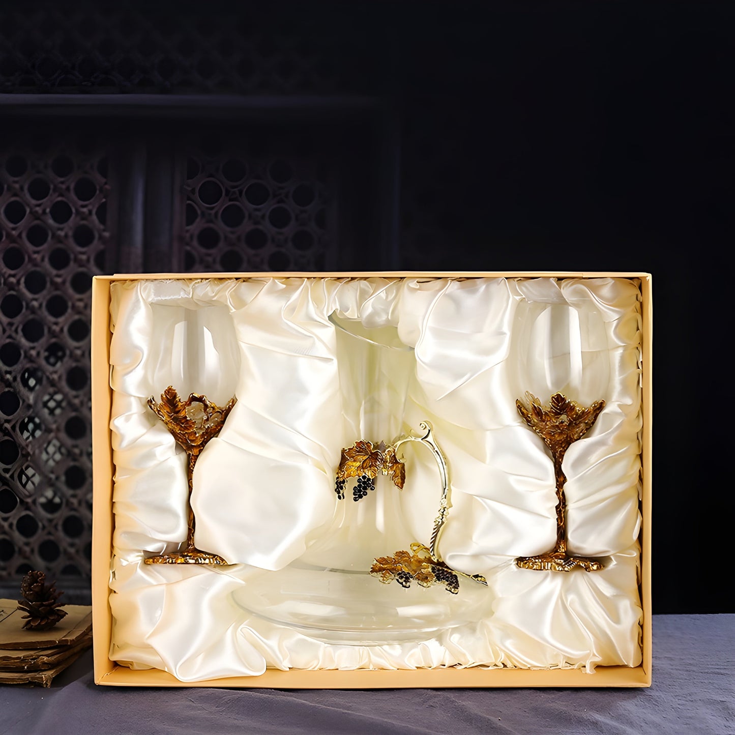 Set Di Calici Con Decanter "Golden Vine" In Cristallo GuerraHome