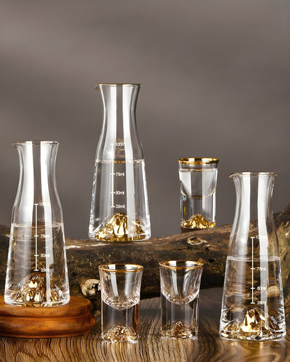 Set Bicchieri da Shot in Cristallo – Modello "Golden Mountain" 24K con Decanter 100 ml