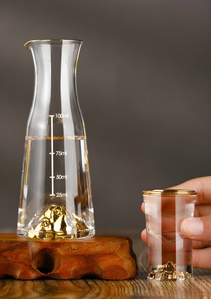 Set Bicchieri da Shot in Cristallo – Modello "Golden Mountain" 24K con Decanter 100 ml
