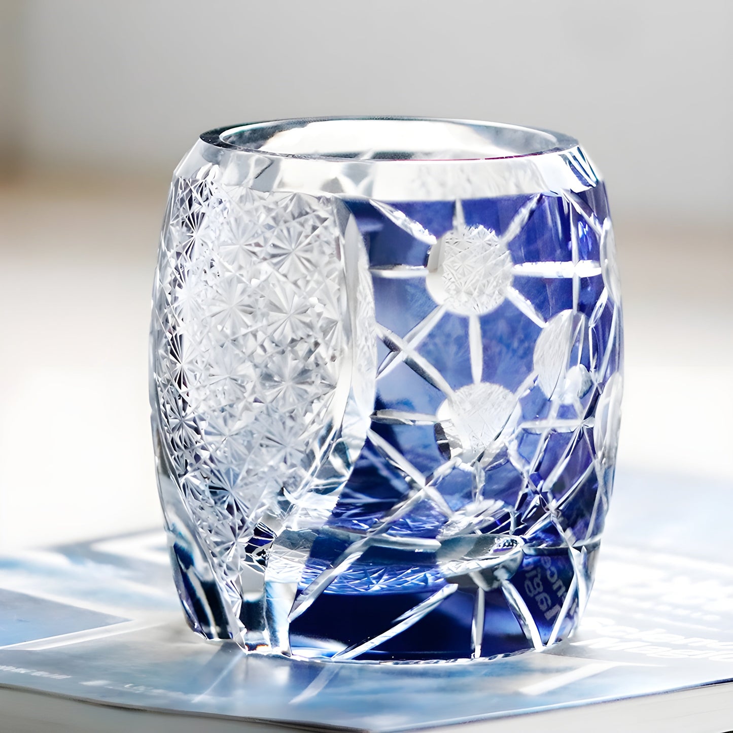 Bicchiere Edo Kiriko – ‘Nettuno’ (Blu/Nero) – Scatola in legno GuerraHome