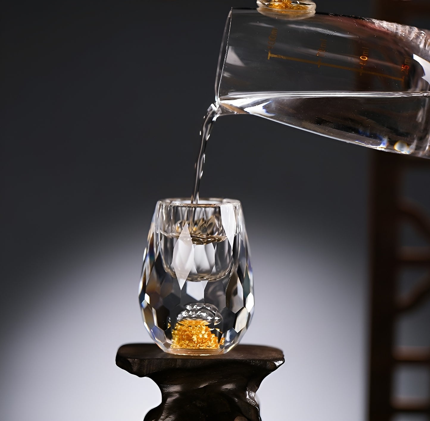 Bicchieri da Shot in Cristallo – Modello 'Diamante' (Versione Oro o Turchese) con Decanter