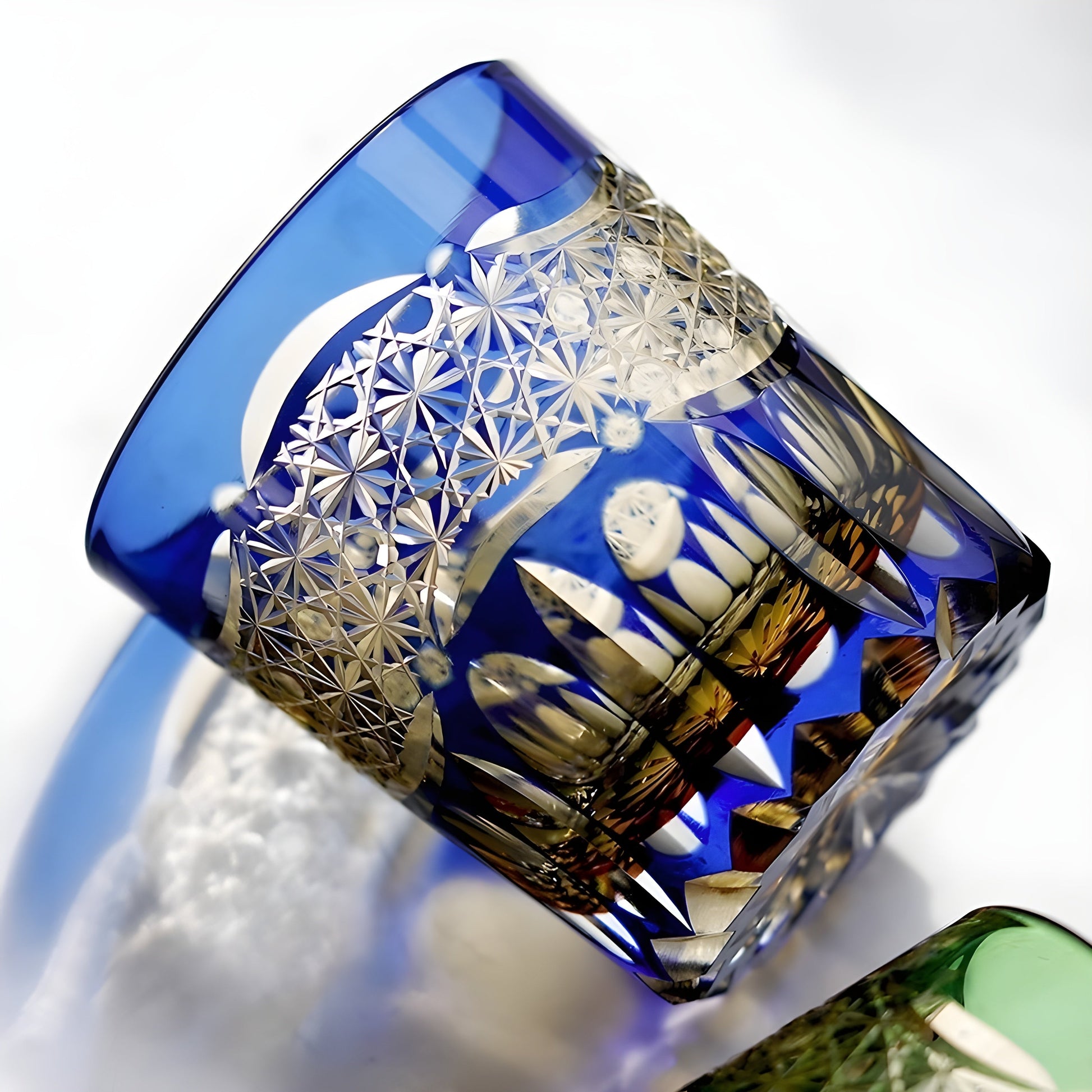 Bicchiere Edo Kiriko – 'Prisma Zaffiro' – Scatola in Legno GuerraHome