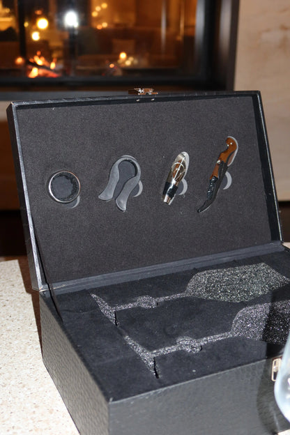 Coppia di Calici Blu con Cofanetto in Pelle