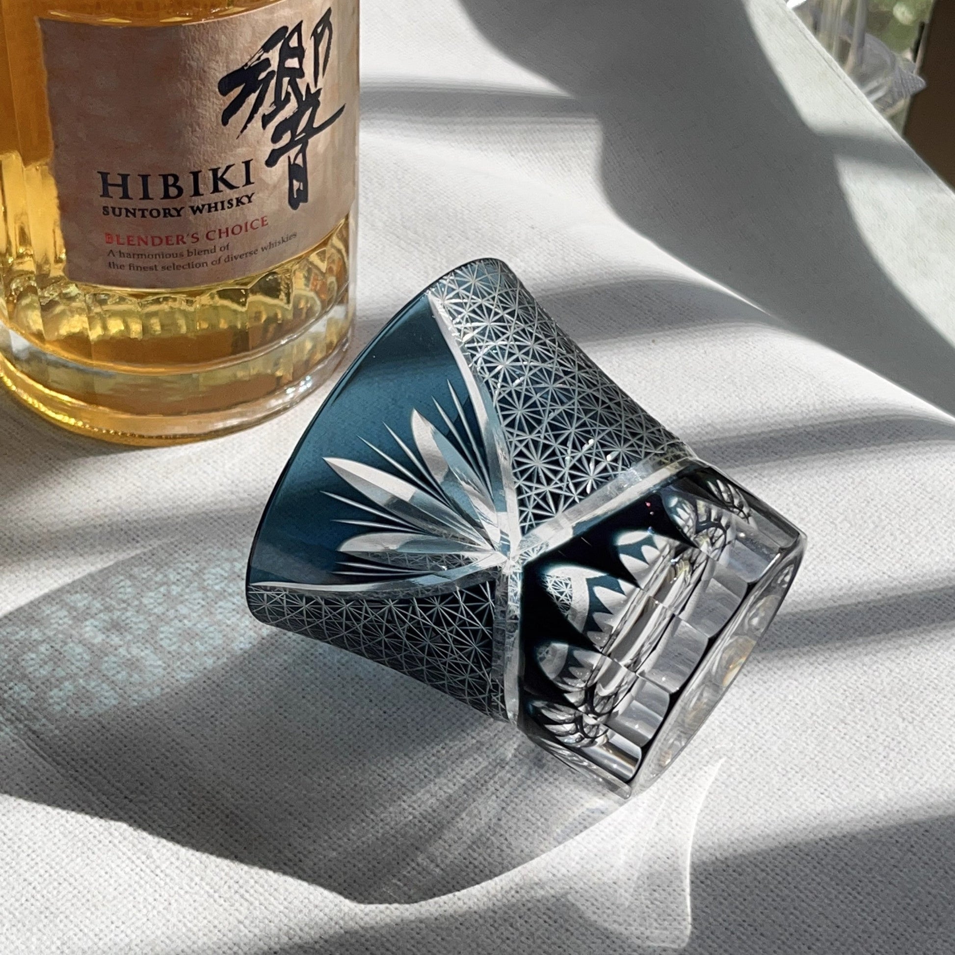 Bicchiere Edo Kiriko – 'Fiore Viola' – Scatola in legno GuerraHome