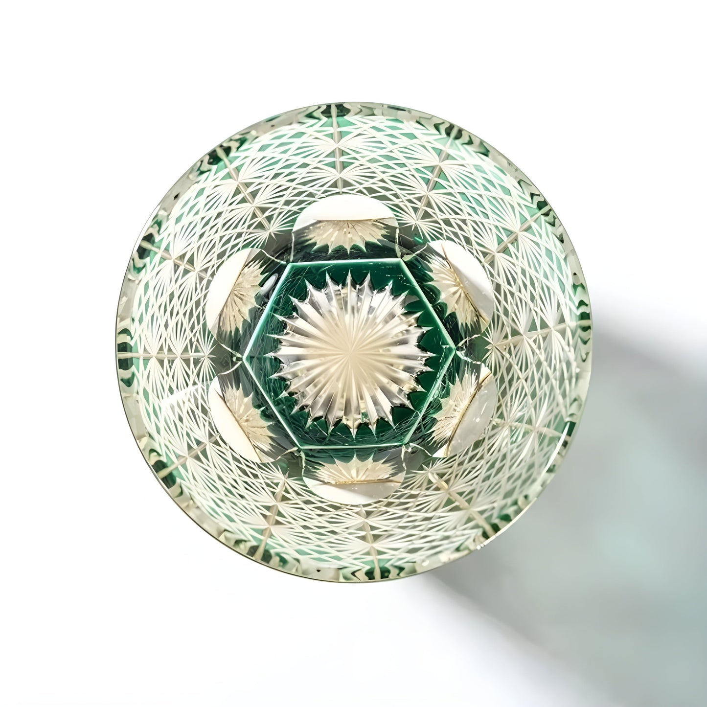 Bicchiere Edo Kiriko - Cristantemo Verde Smeraldo- Scatola in legno GuerraHome