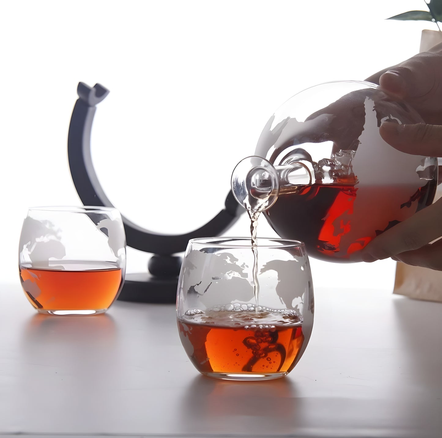 Set Di Bicchieri e Decanter - Modello "Viaggiatore" - Globo con Veliero e Mappamondo