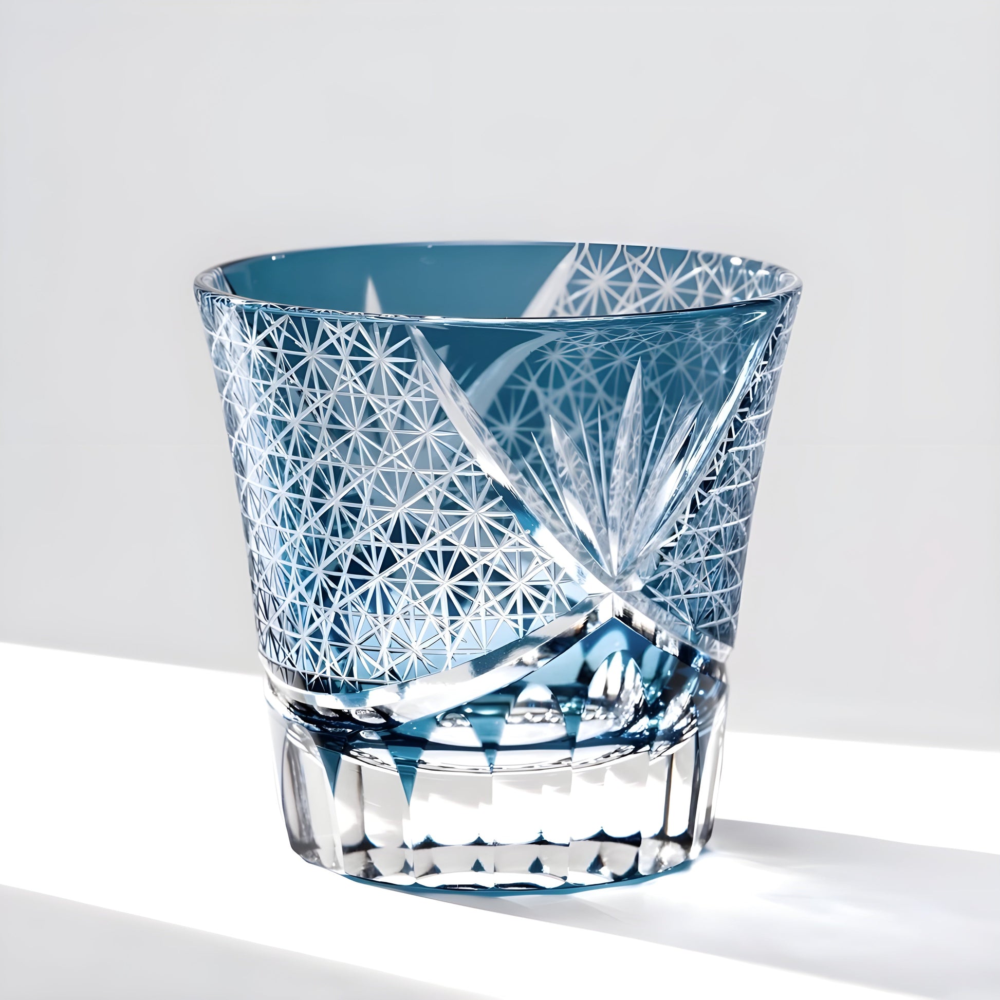 Bicchiere Edo Kiriko – 'Fiore Viola' – Scatola in legno GuerraHome