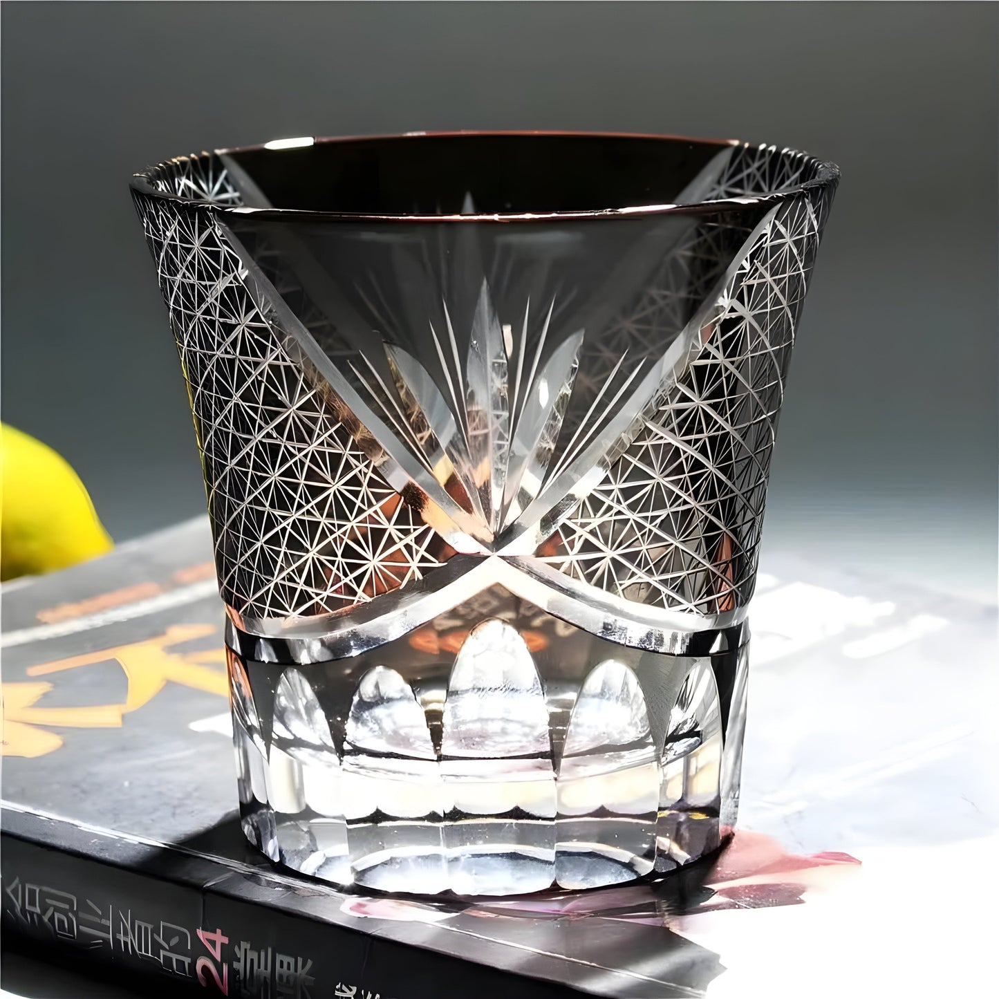 Bicchiere Edo Kiriko – 'Fiore Viola' – Scatola in legno GuerraHome