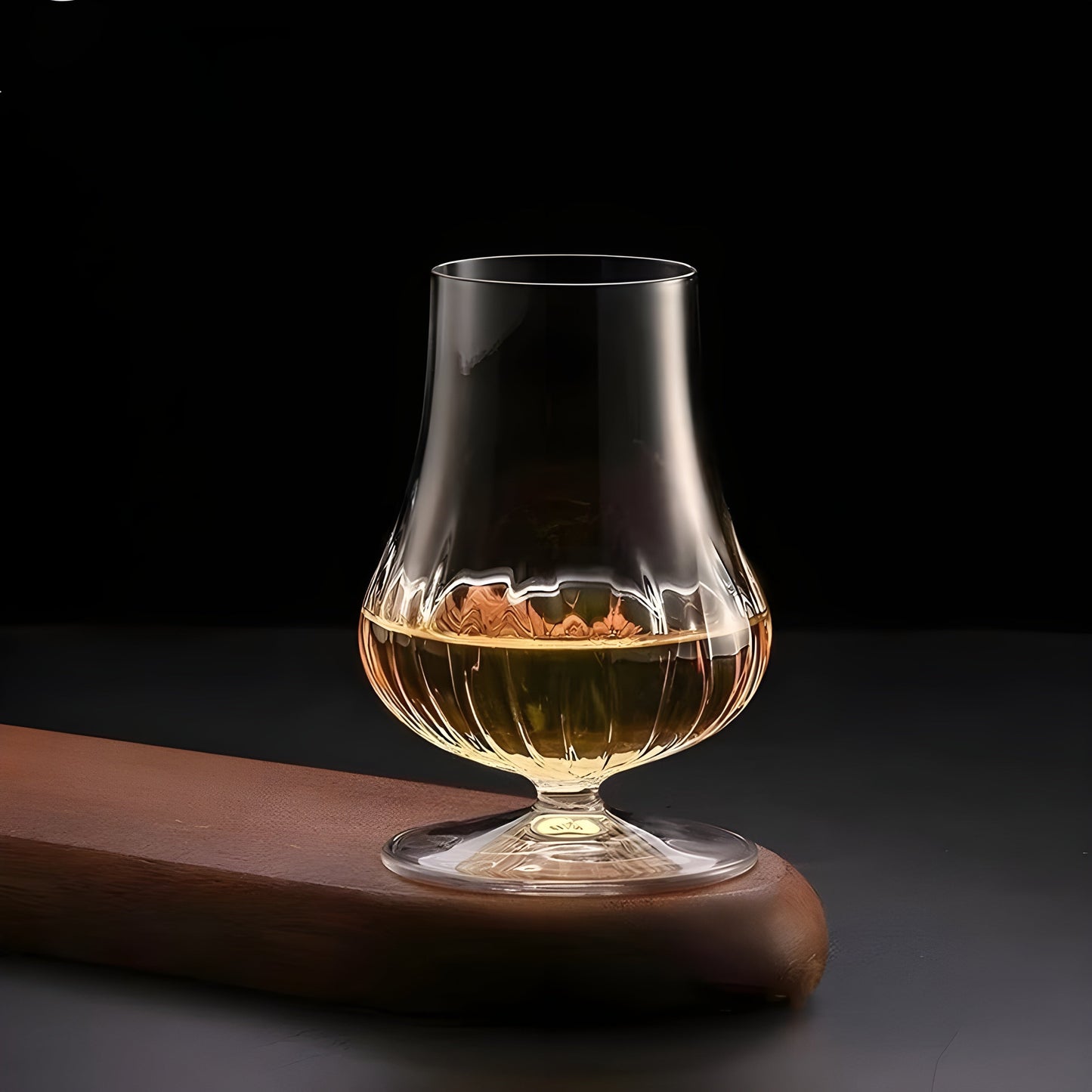Bicchiere Copita da Whisky 'Fiamma' – Collezione Italia | Design Ispirato a Bormioli GuerraHome